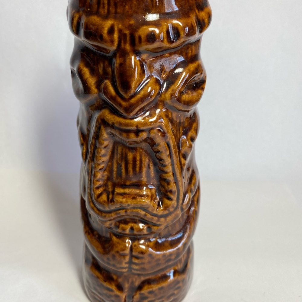 Kon Tiki Daga Hawaii Ceramic Tiki Mug Sheraton Hotel Boston Mass.